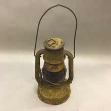 Load image into Gallery viewer, Vintage Dietz Yellow Lantern (12&quot;)(As Is)
