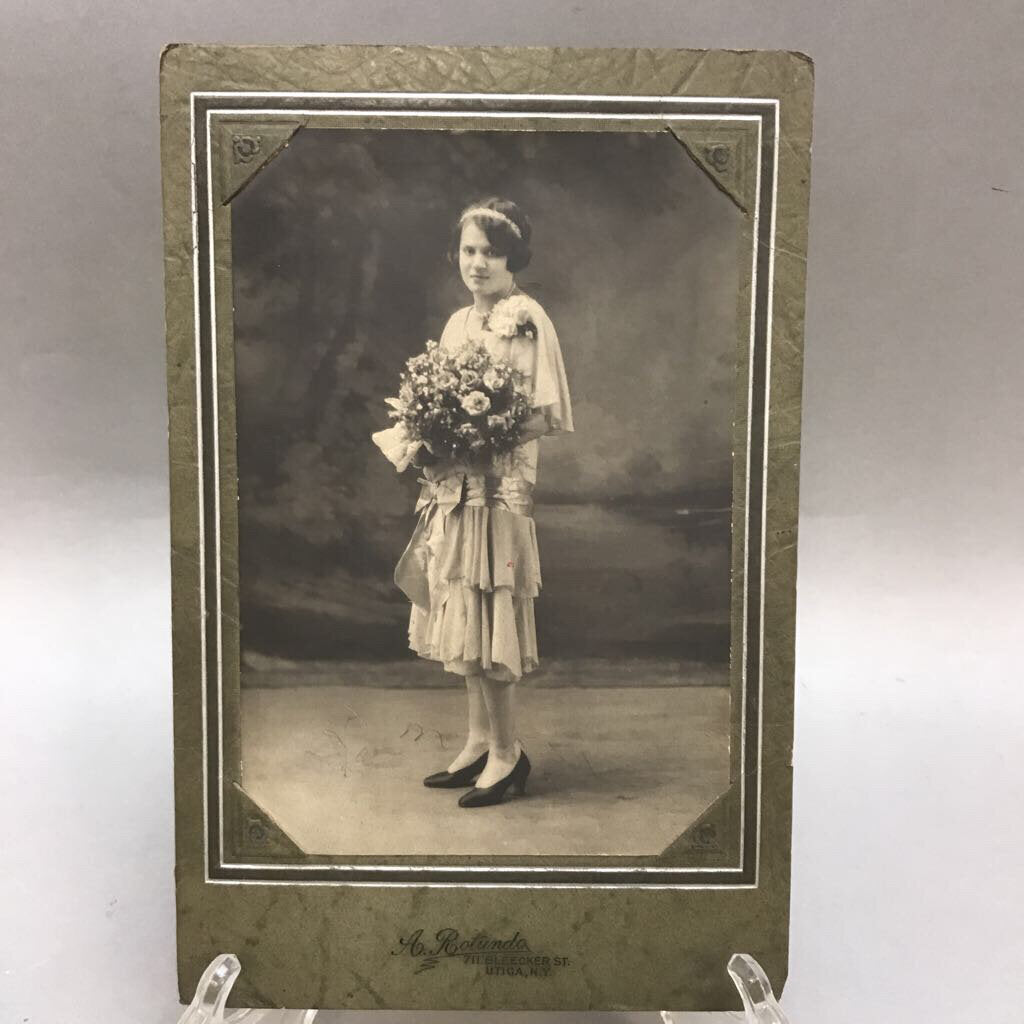 Vintage Bride Photograph (5x7)