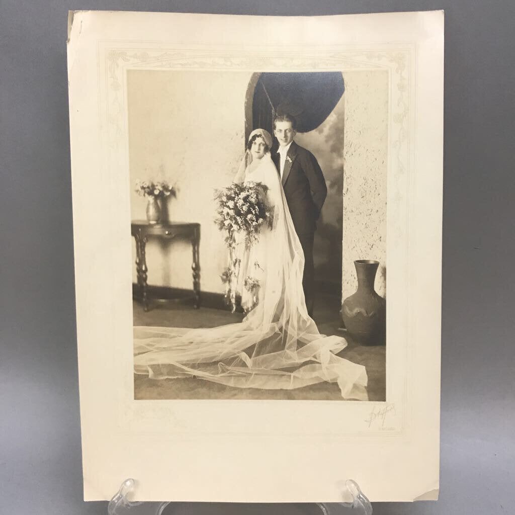 Vintage Wedding Photograph (10x13)