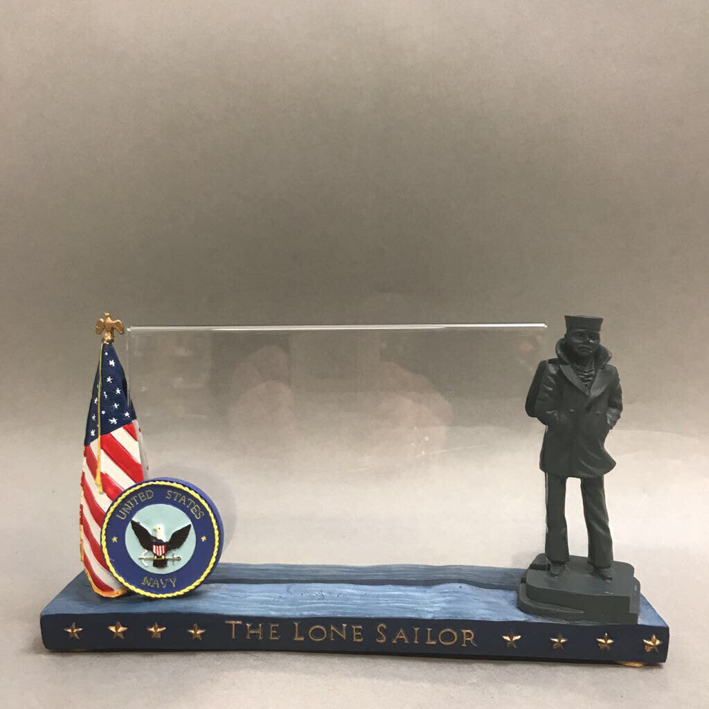 The Lone Sailor Picture Frame (5x8x2)