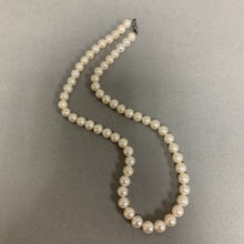 Load image into Gallery viewer, Pearl Single Strand Necklace w/ Sterling Clasp (16&quot;)
