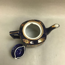 Load image into Gallery viewer, Hand Painted Japan Blue &amp; Gold Teapot (5&quot;)
