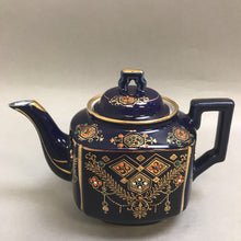 Load image into Gallery viewer, Hand Painted Japan Blue &amp; Gold Teapot (5&quot;)
