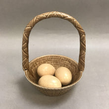 Load image into Gallery viewer, Porcelain Basket with 3 Eggs (7&quot;)
