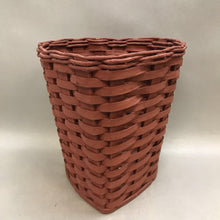 Load image into Gallery viewer, Heart-Shaped Waste Basket (12&quot;)
