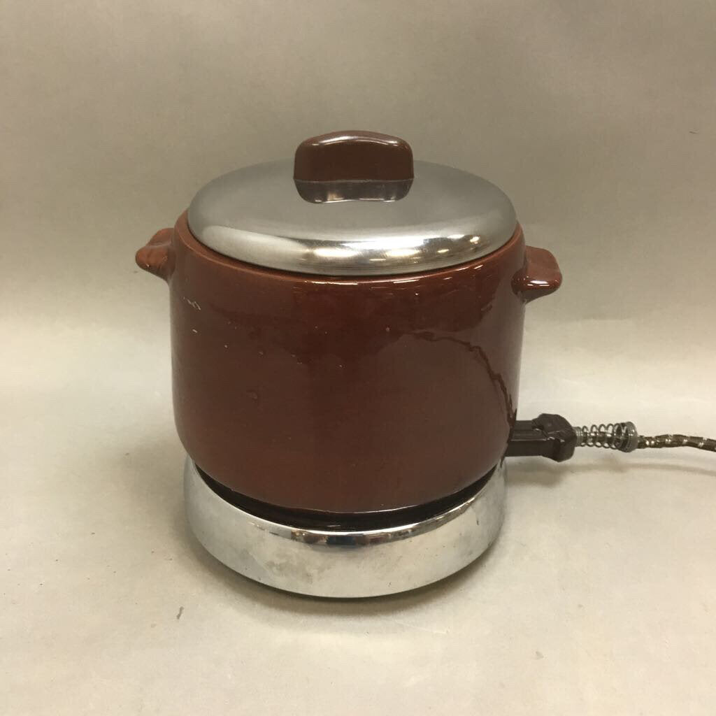 West Bend Electric Bean Pot (~8x8x8)