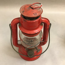 Load image into Gallery viewer, Dietz Comet Lantern (9&quot; Tall)
