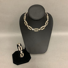 Load image into Gallery viewer, Vintage Clear Rhinestone Open Link 16&quot; Necklace &amp; 7&quot; Bracelet Set
