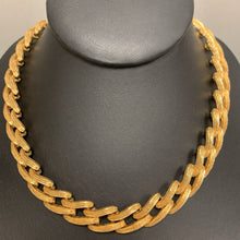 Load image into Gallery viewer, Vintage Monet Textured Goldtone Chunky Flexible Link Necklace (16&quot;)
