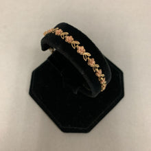 Load image into Gallery viewer, 14K Yellow &amp; Rose Gold Floral Link 7.5&quot; Bracelet (6.6g)
