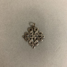 Load image into Gallery viewer, Aarikka Finland Sterling Pendant (1&quot;)
