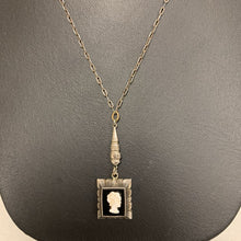 Load image into Gallery viewer, Vintage Sterling Sardonix Cameo Necklace (16&quot;)
