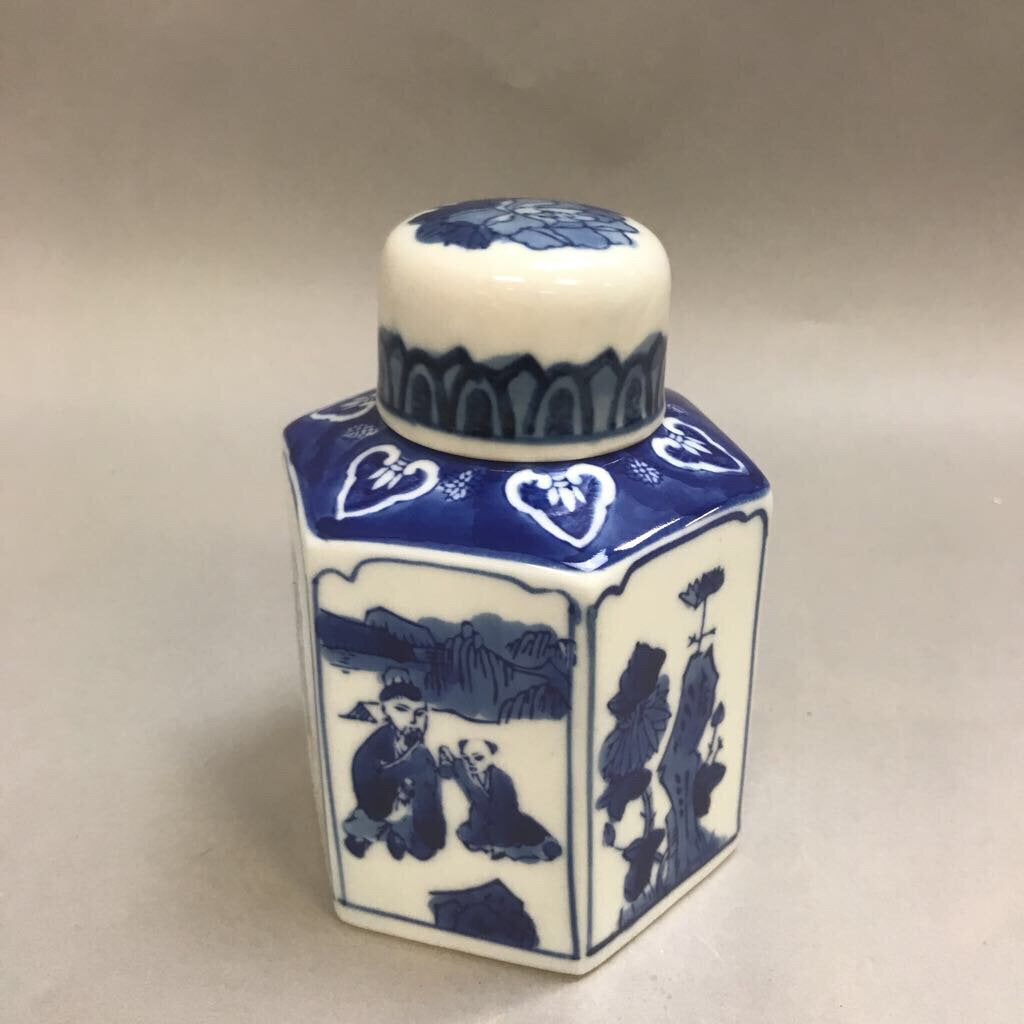 Blue & White Glazed Porcelain Ginger Jar (6