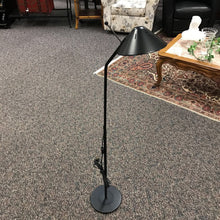 Load image into Gallery viewer, Black Floor Lamp (50&quot; Tall)
