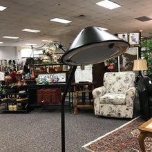 Load image into Gallery viewer, Black Floor Lamp (50&quot; Tall)
