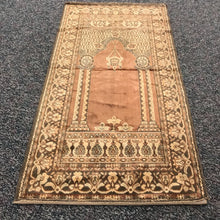 Load image into Gallery viewer, Antique Turkish Silk Prayer Rug (45x24)
