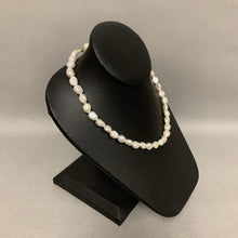 Load image into Gallery viewer, Freshwater Pearl Choker Necklace (16&quot;)
