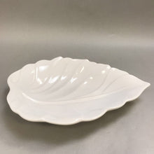 Load image into Gallery viewer, Royal Haeger Pottery White Leaf Dish Serving Plate Bowl (13&quot;)
