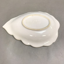 Load image into Gallery viewer, Royal Haeger Pottery White Leaf Dish Serving Plate Bowl (13&quot;)
