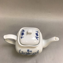 Load image into Gallery viewer, Asian Blue &amp; White Ceramic Tea Pot As Is (2pcs)
