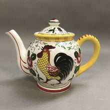 Load image into Gallery viewer, Rooster &amp; Rose Ceramic Tea Pot (2pcs)
