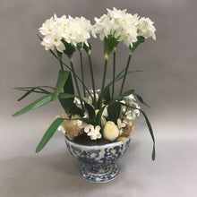 Load image into Gallery viewer, Asian Blue &amp; White Ceramic Pot w Silk Narcissus Flower Bulbs (14&quot;)
