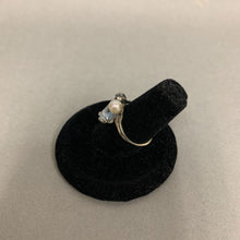 Load image into Gallery viewer, 10K White Gold Aquamarine Pearl Ring sz 5 (2.4g)
