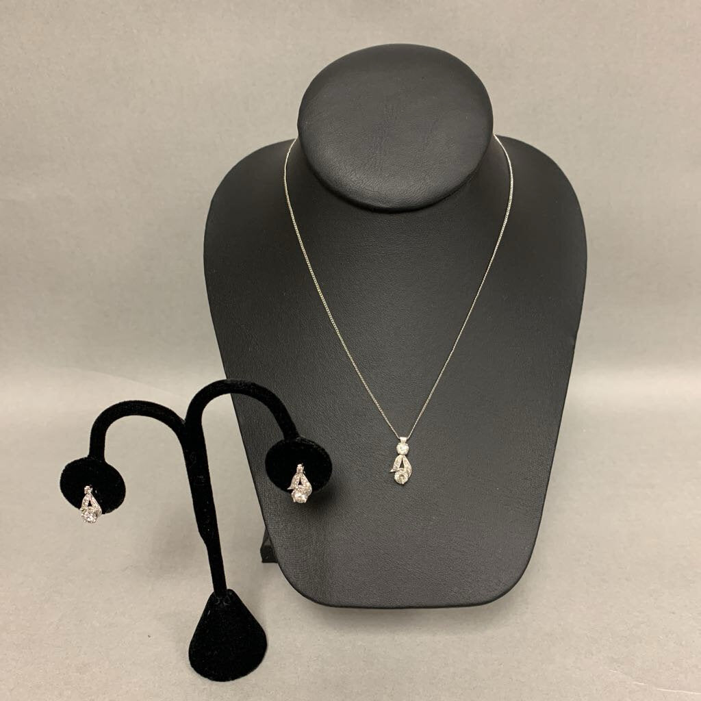 14K White Gold Diamond 15