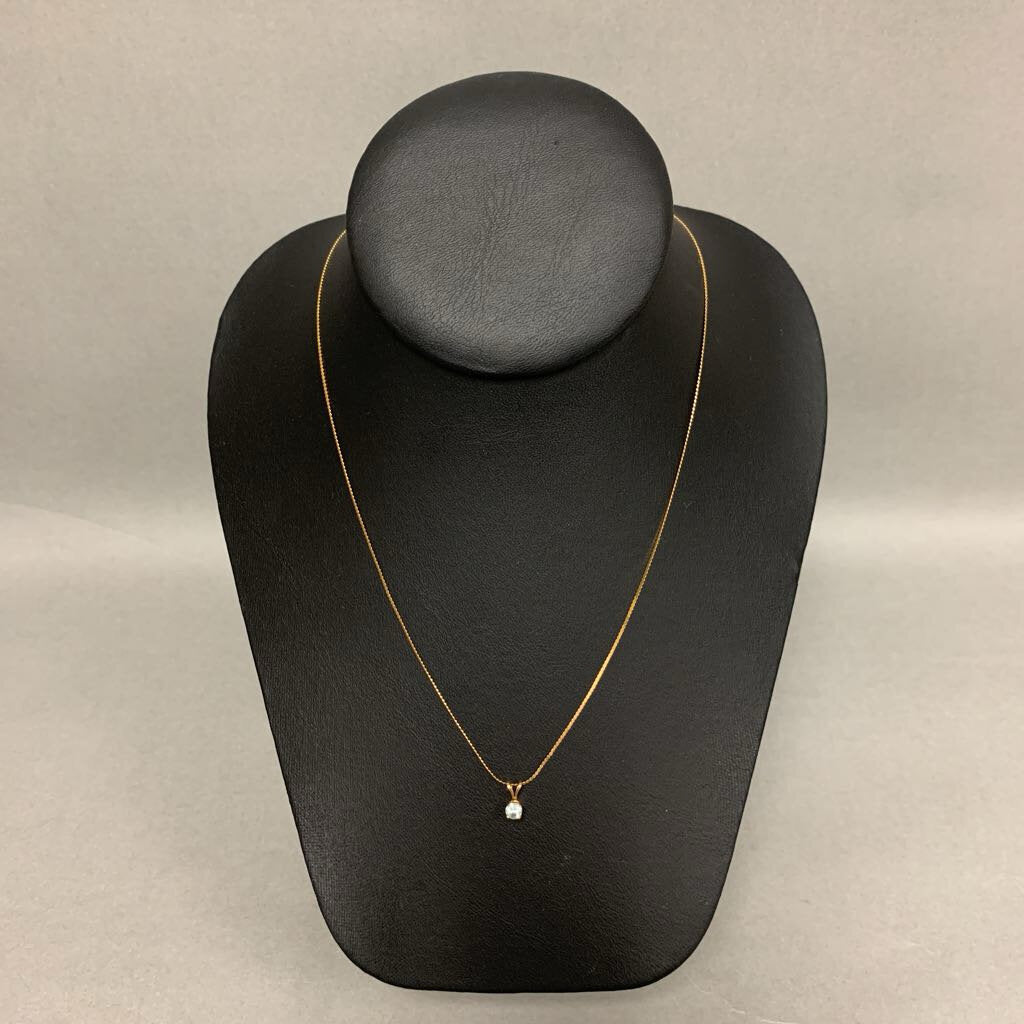 14K Gold Aquamarine Pendant on 17