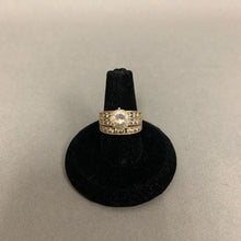 Load image into Gallery viewer, 14K Gold Cubic Zirconia Ring sz 5 (6.3g)
