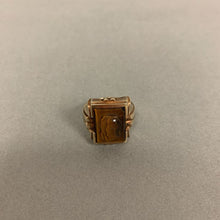 Load image into Gallery viewer, 10K Gold Carved Tigers Eye Vintage Ring sz 9 (8.1g)
