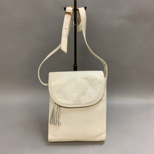 Load image into Gallery viewer, Vintage Diamicchi Ivory Leather Tassel Crossbody Purse (As-Is) (10x8x3&quot;)
