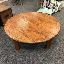 Load image into Gallery viewer, Antique Oak Coffee Table (18x45x45)
