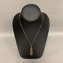 Load image into Gallery viewer, Vintage Sterling Turquoise Etched Drop Pendant on 18&quot; Chain
