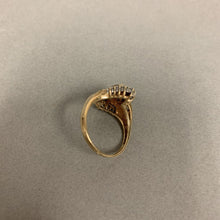 Load image into Gallery viewer, 10K Gold Diamond Ring sz 7 (4.2g)
