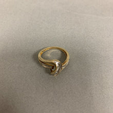 Load image into Gallery viewer, 10K Gold Diamond Ring sz 7 (2.9g)
