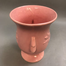 Load image into Gallery viewer, Vintage McCoy Pink Cardinal Song Bird/Berry Vase 40s (8&quot;)
