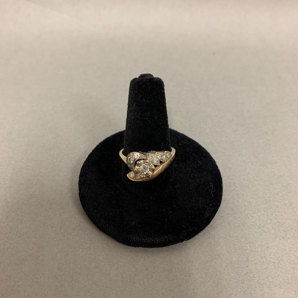 14K Gold Diamond Vintage Ring sz 7.5 (4.9g)