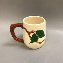 Load image into Gallery viewer, Franciscan &#39;Apple&#39; Grand Mug (4.25&quot;)
