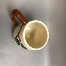 Load image into Gallery viewer, Franciscan &#39;Apple&#39; Grand Mug (4.25&quot;)
