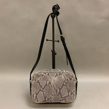 Load image into Gallery viewer, Gili Gray Snake Embossed Silver/Black Trim Leather Crossbody Purse (6x9x3&quot;)
