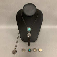 Load image into Gallery viewer, Ginger Snaps Interchangeable Jewelry 2 Necklaces w/ 7 Snaps
