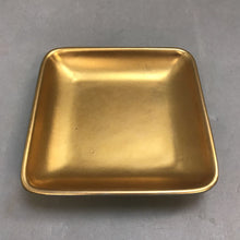 Load image into Gallery viewer, Vintage California Pottery Gold Glazed Trivet Signed Lou Hoenig (5&quot;) Dish Signed
