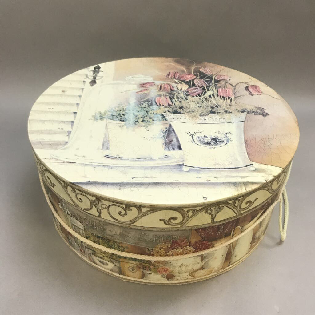 Round Hat / Storage Box (14