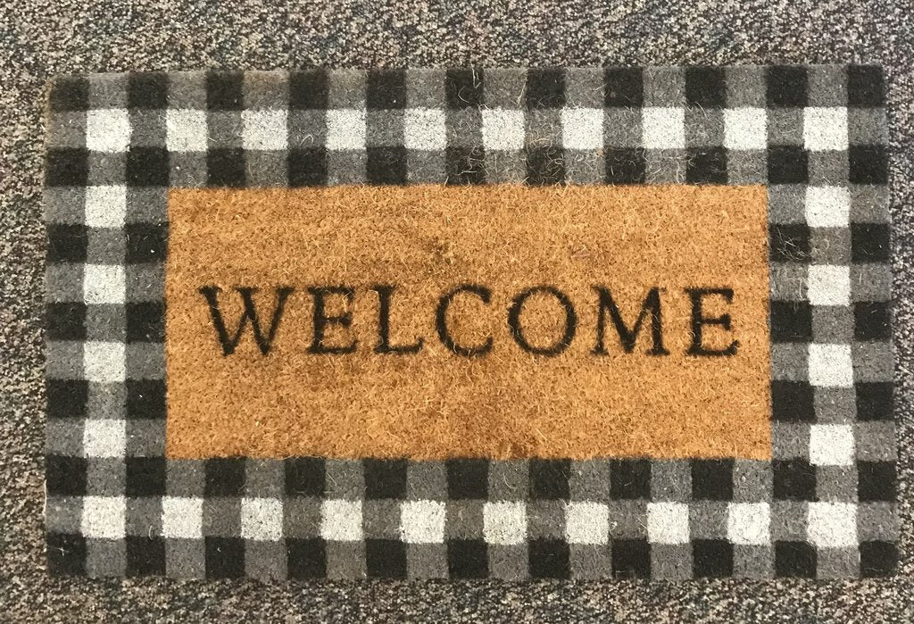 Black Checkered Welcome Mat (18x30)