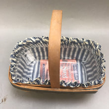 Load image into Gallery viewer, Longaberger Sweet Treats Basket (8&quot;X3&quot;)
