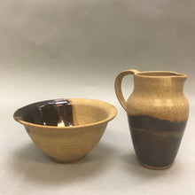 Load image into Gallery viewer, Vintage Turdin 1987 Mini Pottery Bowl &amp; Pitcher (2 pc)
