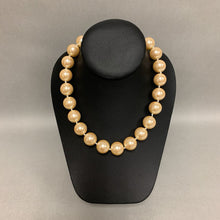 Load image into Gallery viewer, Vintage Large Faux Pearl Choker Necklace (17&quot;)
