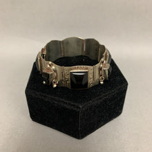 Load image into Gallery viewer, Vintage Taxco Sterling Silver Carved Onyx Link Bracelet (7&quot;)
