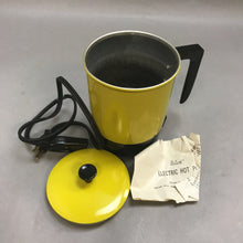 Load image into Gallery viewer, Vintage Haliant Yellow Enamel Electric Hot Pot (7&quot;)
